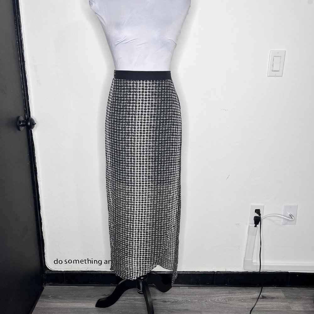 NWT BCBGeneration Black Pattern Polyester Light Skirt Size S - Picture 2 of 11